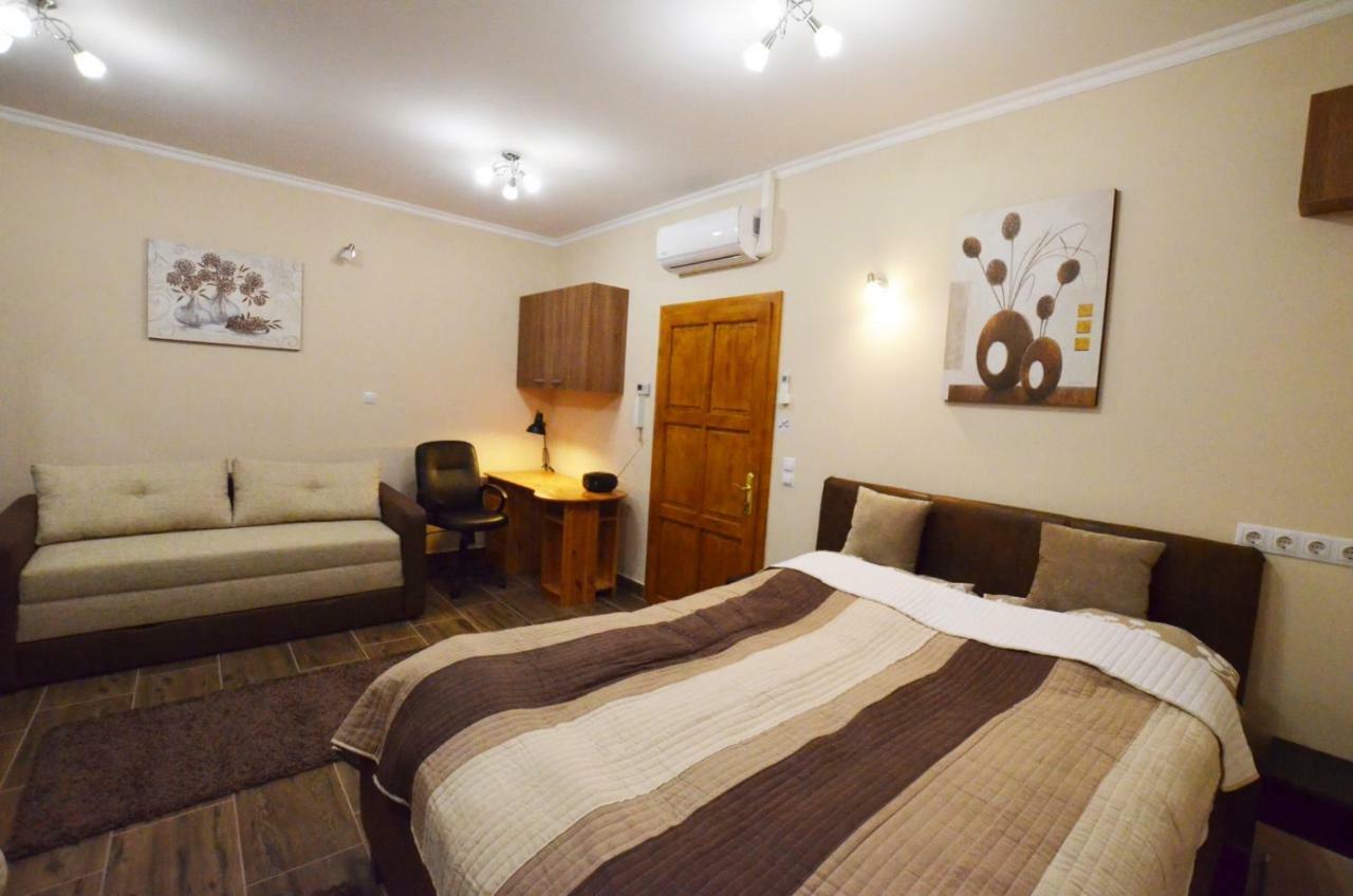 Appartement Bathory Apartman à Eger Extérieur photo
